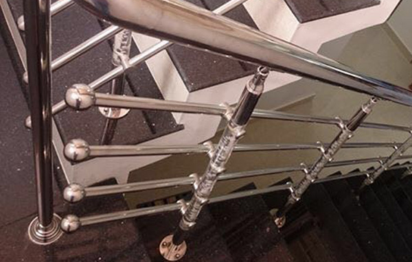 不鏽鋼樓梯扶手