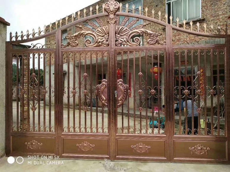 新款式不鏽鋼大門