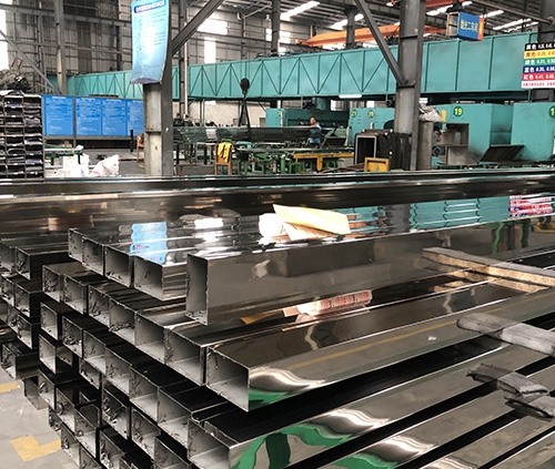 不鏽鋼方管批發