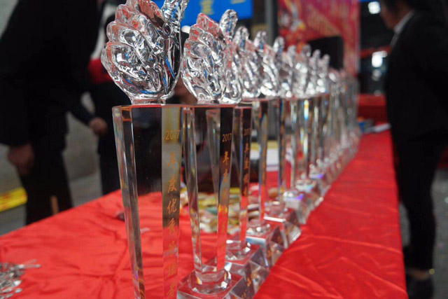 不鏽鋼方管價格